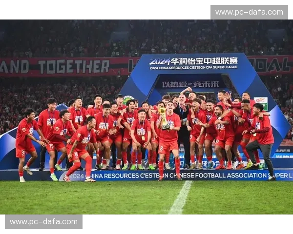 王朝落幕，蓝血不灭：中超苏宁vs申花，一场关于传承与信仰的史诗